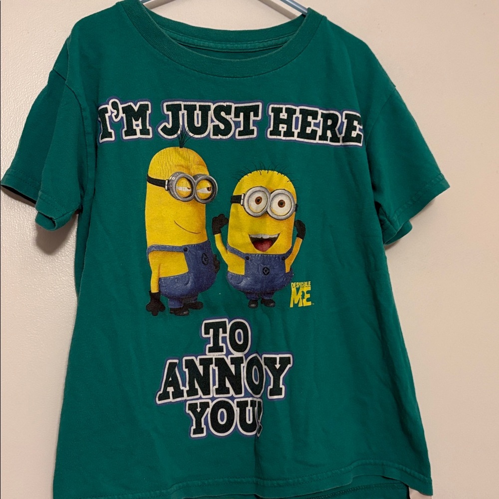 Boys XS size 5T Universal Teal Despicable Me Tee